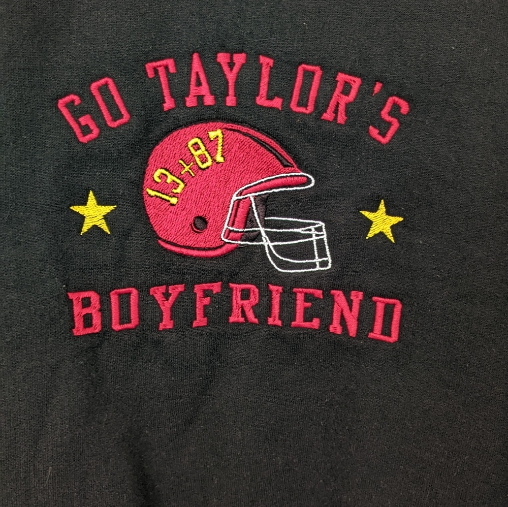 Taylor Swift Travis Kelce Chiefs Black Sweatshirt